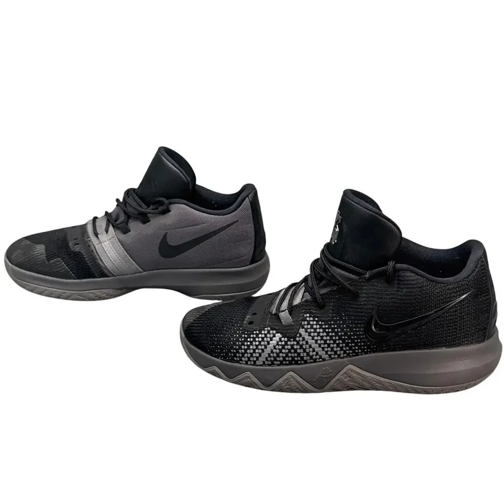 Nike Kyrie Flytrap Black Thunder Grey Basketball Boys Sneakers Youth Size 7
